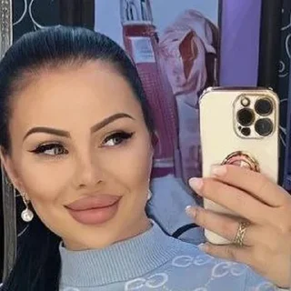 😳 жуля швабра, стікер Telegram 9 з 16