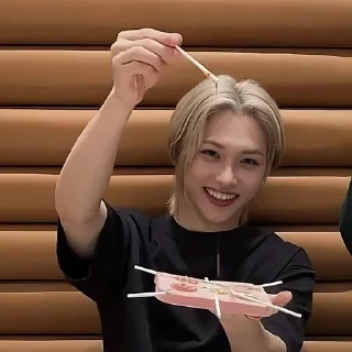 🌟 K-pop💋, стікер Telegram 2 з 10