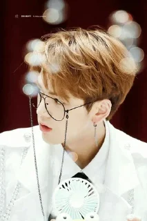 🤓 emoji Younghoon ❁ [ @THE_BOYZ ] Telegram sticker 12 of 34