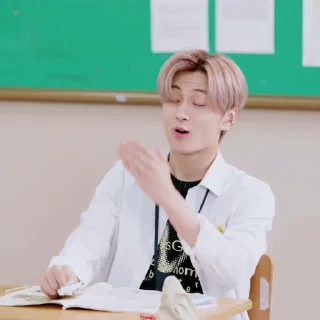 Sticker from EN-O'CLOCK ˓ @PackEnhypen