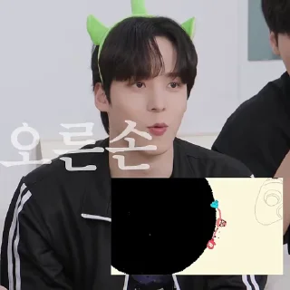 Sticker from ㅤㅤㅤㅤ# !ㅤnınıyuyu - s ' @ci3co