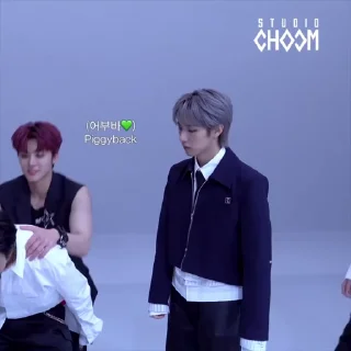 Sticker from ៸៸ 𝖱𝖾𝗇𝗃𝗎𝗇 ៸៸ @NctPacks
