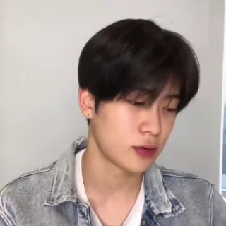 Sticker from ៸៸ 재𝗁𝗒𝗎𝗇 ៸៸ @Nctpacks