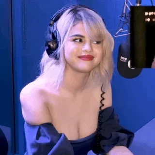 🗽 emoji Selena 𖨥 @HidingMyHeart Telegram sticker 10 of 45
