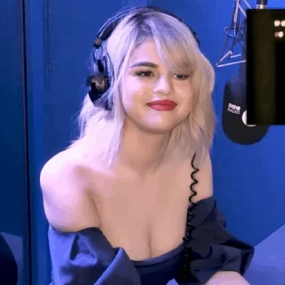 🗽 emoji Selena 𖨥 @HidingMyHeart Telegram sticker 11 of 45