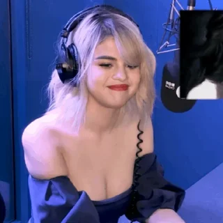 🗽 emoji Selena 𖨥 @HidingMyHeart Telegram sticker 9 of 45