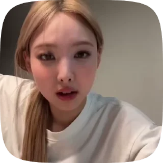 🌟 emoji nayeon @helpfromyunaoo Telegram sticker 2 of 32