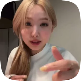 🌟 emoji nayeon @helpfromyunaoo Telegram sticker 17 of 32