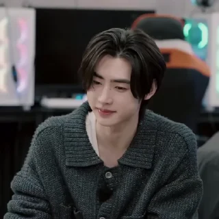📹 emoji Park Sunghoon ˓ @PackEnhypen Telegram sticker 10 of 40
