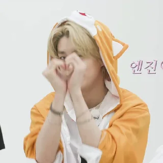 🐡 emoji ㅤㅤㅤblᦞᥒdᥱ ᥊᥊ ㊏ @ci3co . Telegram sticker 19 of 50