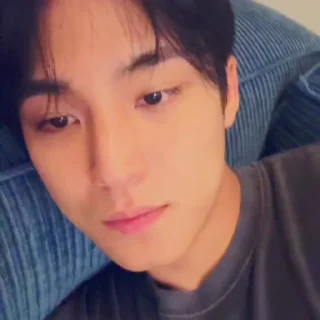 🪨 emoji “   @li3yb   —   mingyu    . Telegram sticker 3 of 85