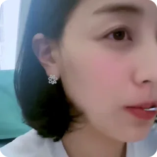 🍓 emoji (( 🍓) JIH%YØ ➹ @MIYOK1H Telegram sticker 10 of 20