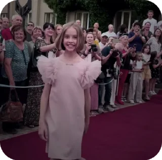 👗 emoji Лизок И Отстальные папины дочк Telegram sticker 12 of 50