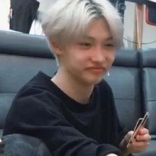 😄 emoji бродячие дети Telegram sticker 20 of 33