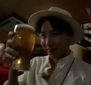 🍺 emoji @WithBTS 🤩 Telegram sticker 24 of 120