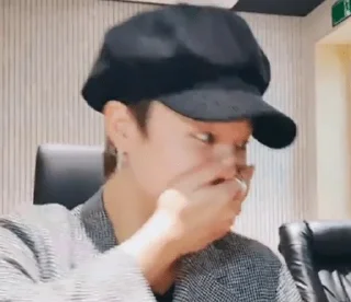 🤭 emoji @WithBTS 🤩 Telegram sticker 12 of 50