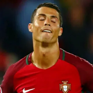 Sticker from 🧡CR7🧡 @Nimoliof 🧡🧸🗿🍀