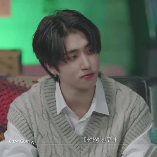 Sticker from 2𝙆𝙄𝘿𝙎𝙎𝙃𝙊𝙒 @SKZSEXY