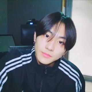 🎬 emoji Yang Jungwon ˓ @PackEnhypen Telegram sticker 22 of 70