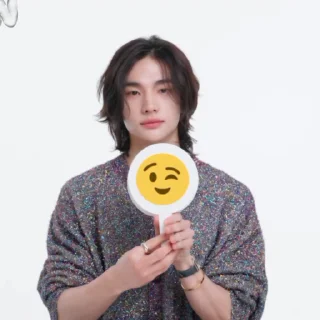 Sticker from ɦᥱᥲɾƚ ხɾᦅ𝗄ᥱɾ ⋆ @fear4lde ！