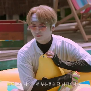 🏝️ emoji sꪱlly cᥲt . @veu5x Telegram sticker 14 of 50