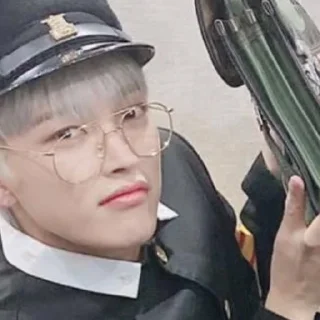 🤨 emoji ATEEZ Telegram sticker 9 of 89
