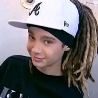 😏 emoji Tom Kaulitz ❤️‍🔥 Telegram sticker 13 of 59