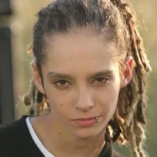 😏 emoji Tom Kaulitz ❤️‍🔥 Telegram sticker 6 of 59