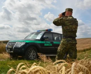 📷 emoji Polish Border Guard Telegram sticker 10 of 27