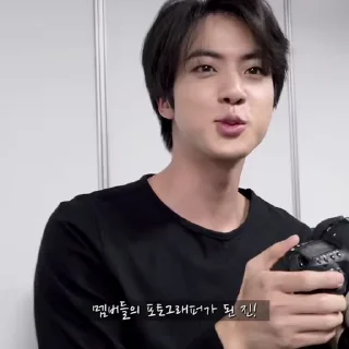 Sticker from 𝗁𝗈𝗉𝖾𝗃𝗂𝗇﹔@ZeusGifs .