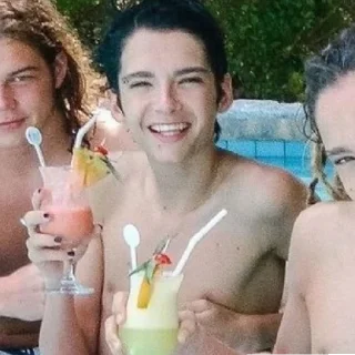 🍹 emoji Bill Kaulitz 💞 Telegram sticker 16 of 60