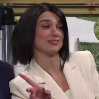 🐚 emoji dua lipa on snl @realcetareh Telegram sticker 14 of 28