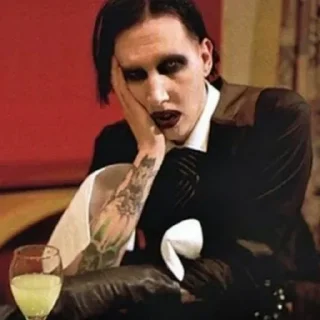 Sticker from Marilyn Manson @BarbieBoySwag
