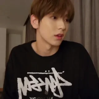 Sticker from ㅤㅤ @txtpck 's ㅤ brown rabbit
