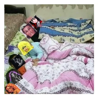 🥱 emoji Ateşli melek Telegram sticker 18 of 39