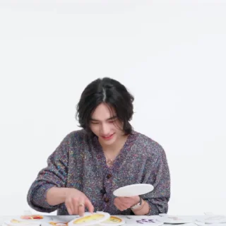 Sticker from ɦᥱᥲɾƚ ხɾᦅ𝗄ᥱɾ ⋆ @fear4lde ！
