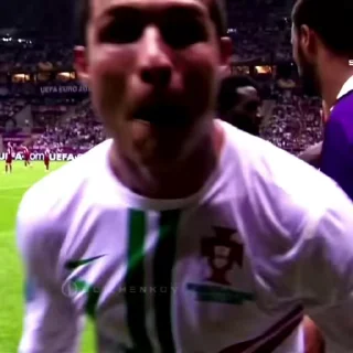 😘 emoji Cr7 @whiplashclub Telegram sticker 23 of 50