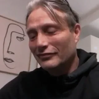 🧣 emoji 「Mads」 by @synamour Telegram sticker 10 of 81