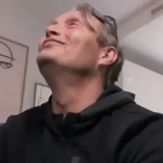 🧣 emoji 「Mads」 by @synamour Telegram sticker 15 of 81