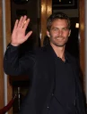 🖐 emoji paul walker Telegram sticker 3 of 20