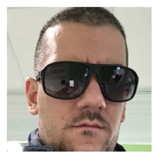 😎 emoji Primo pacchetto Telegram sticker 19 of 21