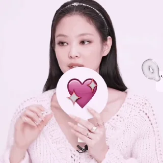 Sticker from 𖥻 jennie ᱺ @tragicshades