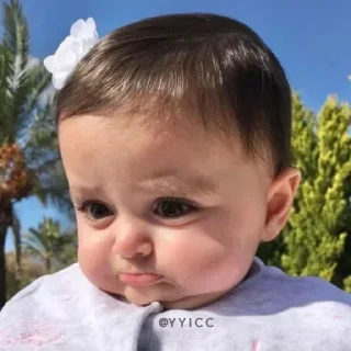 Sticker from - تريِجَر ينجؤمية ،❤️ @YYICC