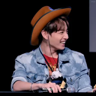 🎥 emoji ‌ ‌ ‌ ‌ ‌ ’  jh - jk  :  @b4ngif Telegram sticker 20 of 25