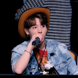 🎥 emoji ‌ ‌ ‌ ‌ ‌ ’  jh - jk  :  @b4ngif Telegram sticker 7 of 25