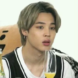 🐾 emoji jimin (@btsvideopic) Telegram sticker 14 of 29