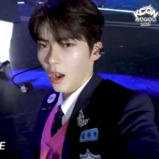Sticker from @mnetdno // "Here I Am" Zb1 Selfie MV