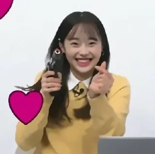 🧋 emoji ✦ chuu by @fancysticks Telegram sticker 7 of 35
