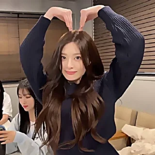 ❤️‍🩹 emoji seeun | stayc by @yvcor Telegram sticker 14 of 50
