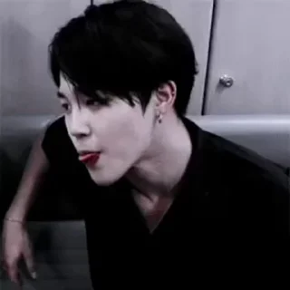 Sticker from 𓍼°𝐏𝗮𝗿𝗸𝐉𝗶𝗺𝗶𝗻ᝰ @JiminTopStan